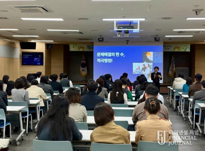 대구 수성구(수성구청장 권한대행 배춘식)는 지난 25일 구청 직원을 대상으로 ‘2026년 적극행정 특강’을 실시했다.